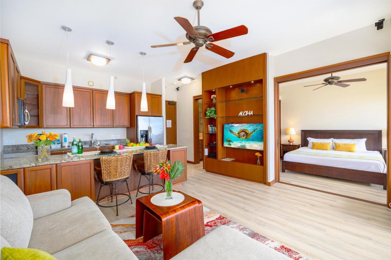 Upscale Penthouse With Ocean Views - Free Parking Apartment Хонолулу Екстериор снимка